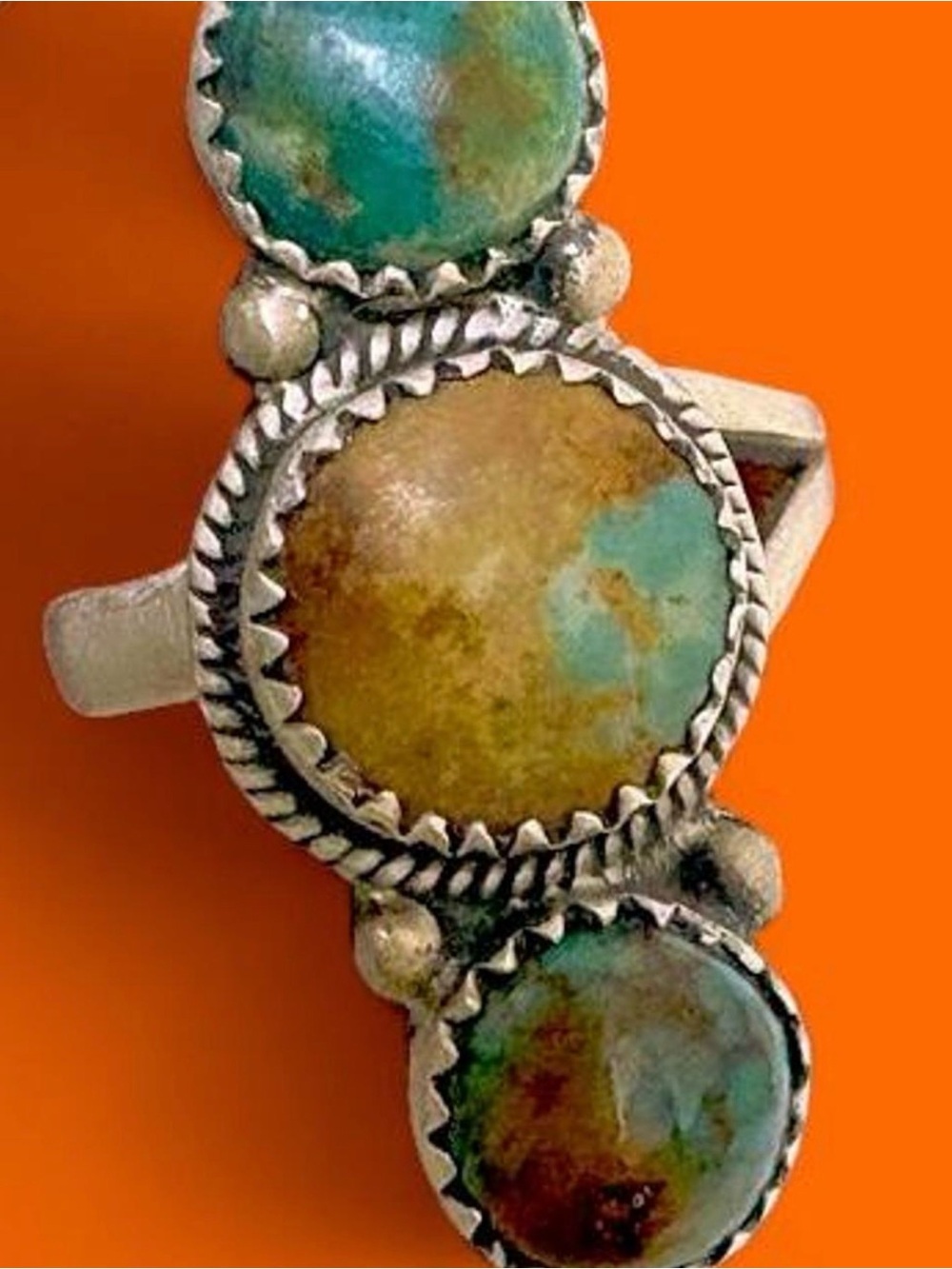 Handmade genuine Turquoise ring in sterling silver setting - Picture 3 of 5